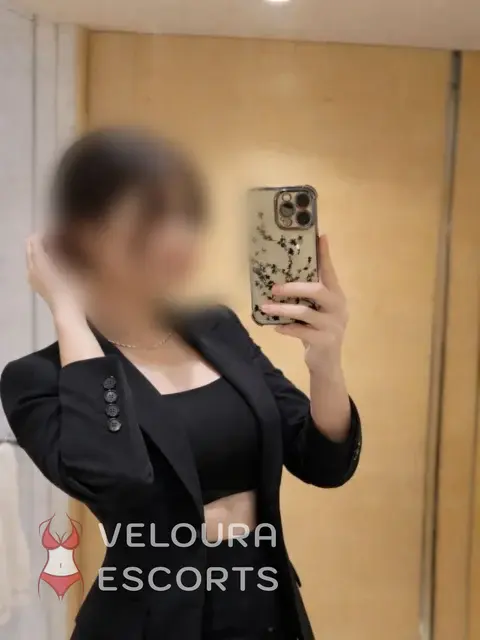 Meet Saumya | Escort Profile | Private Evening in Mumbai