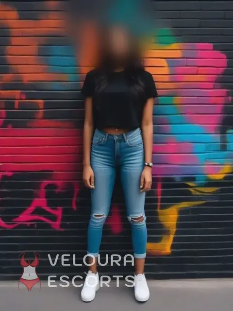 Meet Reshma | Escort Profile | Private Evening in Mumbai